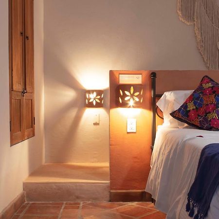 Puerta San Pedro Otel Tlaquepaque Dış mekan fotoğraf