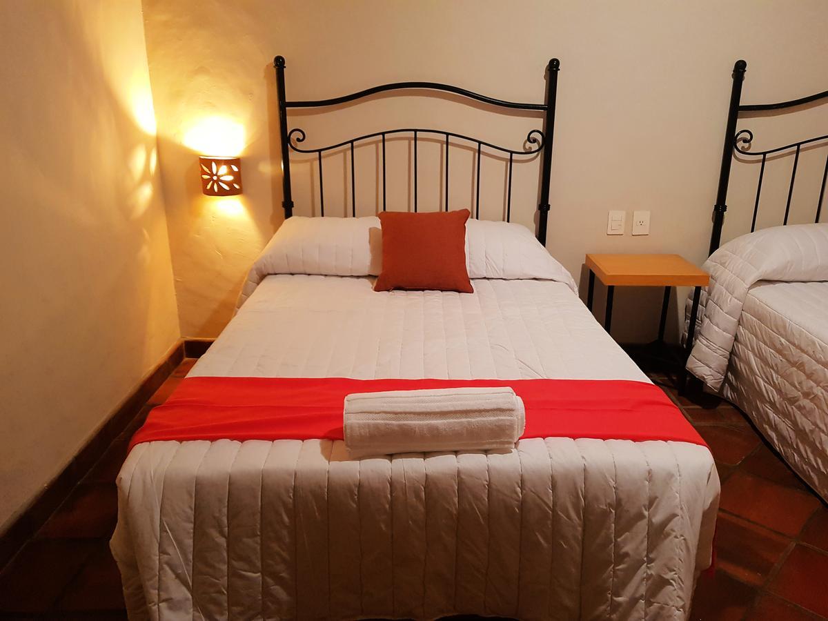 Puerta San Pedro Otel Tlaquepaque Dış mekan fotoğraf