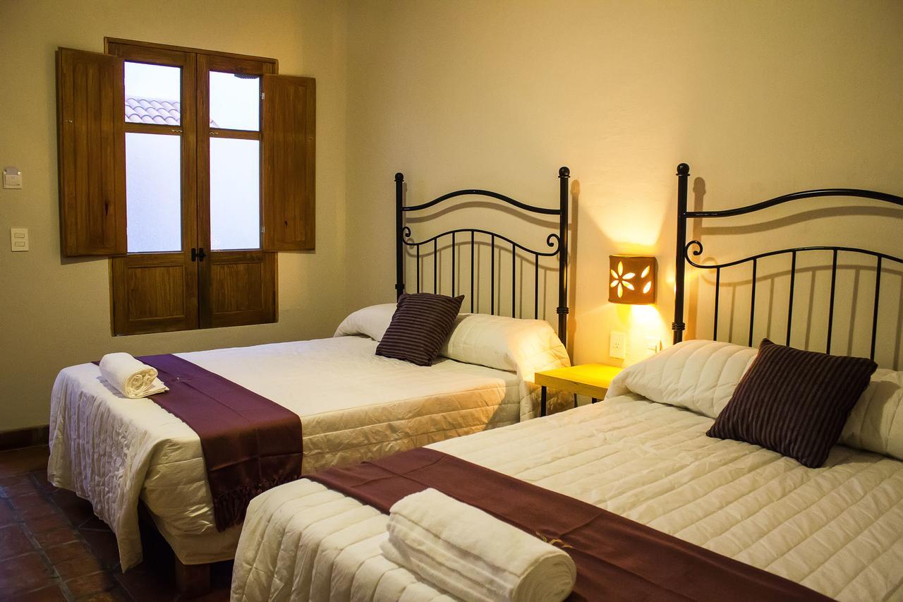Puerta San Pedro Otel Tlaquepaque Dış mekan fotoğraf