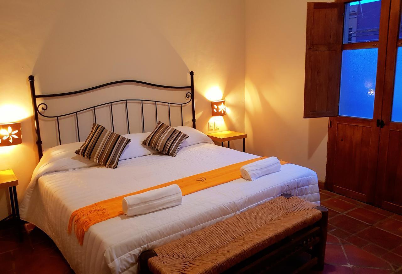 Puerta San Pedro Otel Tlaquepaque Dış mekan fotoğraf