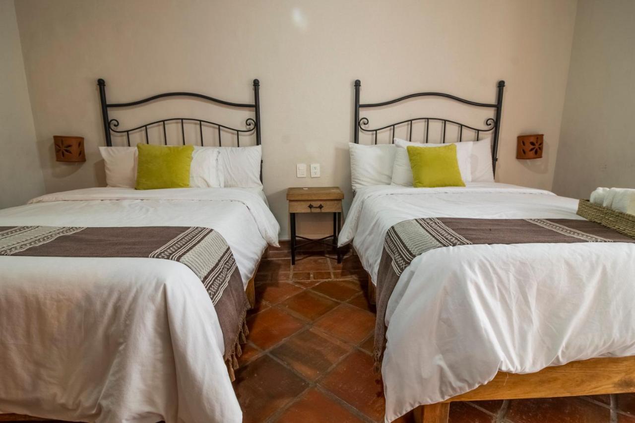 Puerta San Pedro Otel Tlaquepaque Dış mekan fotoğraf